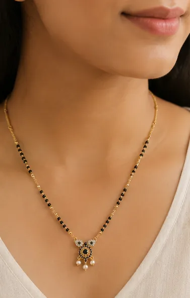 Dhanlaxmi Traditional Floral Cluster Mangalsutra with Pearl Drops